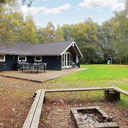 Four-Bedroom Holiday Home In Vaeggerlose 8 Boto By ภายนอก รูปภาพ