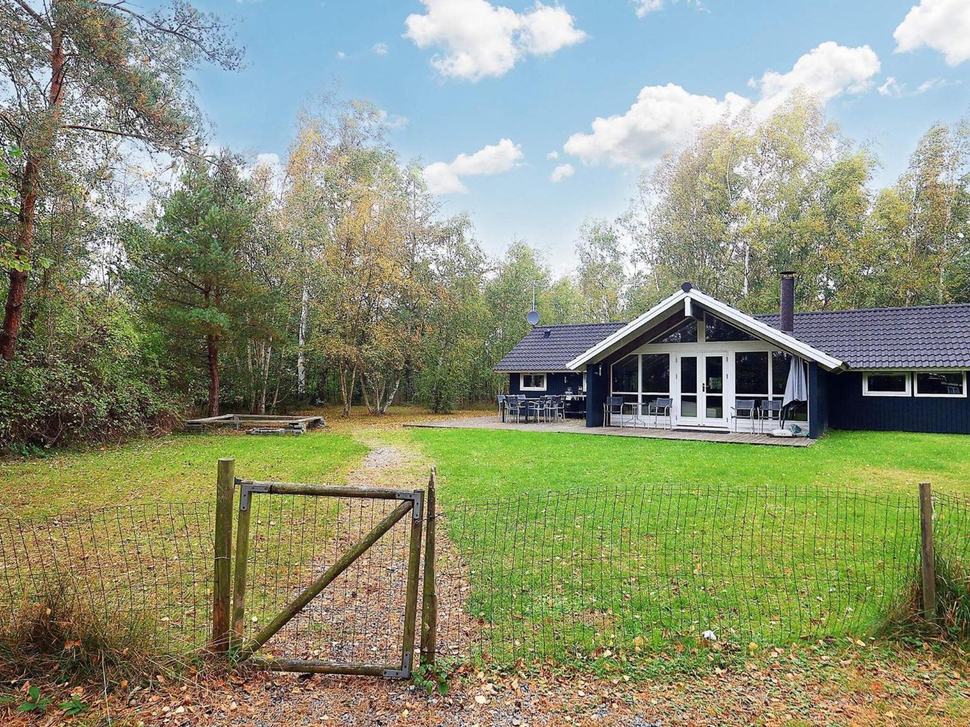 Four-Bedroom Holiday Home In Vaeggerlose 8 Boto By ภายนอก รูปภาพ